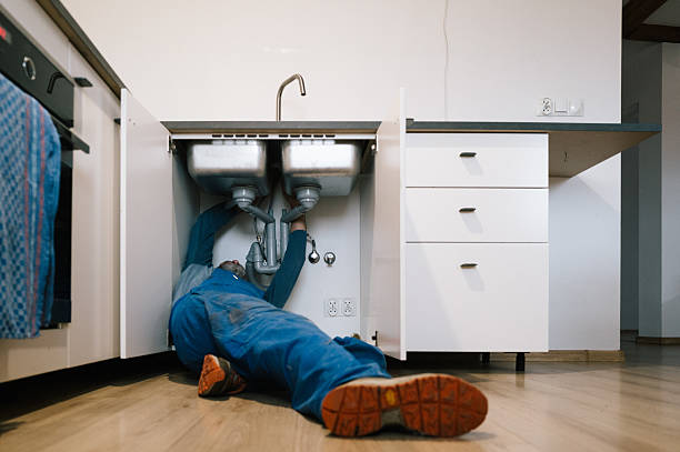 Professional Pipe Repair technician working in Flanders, NY